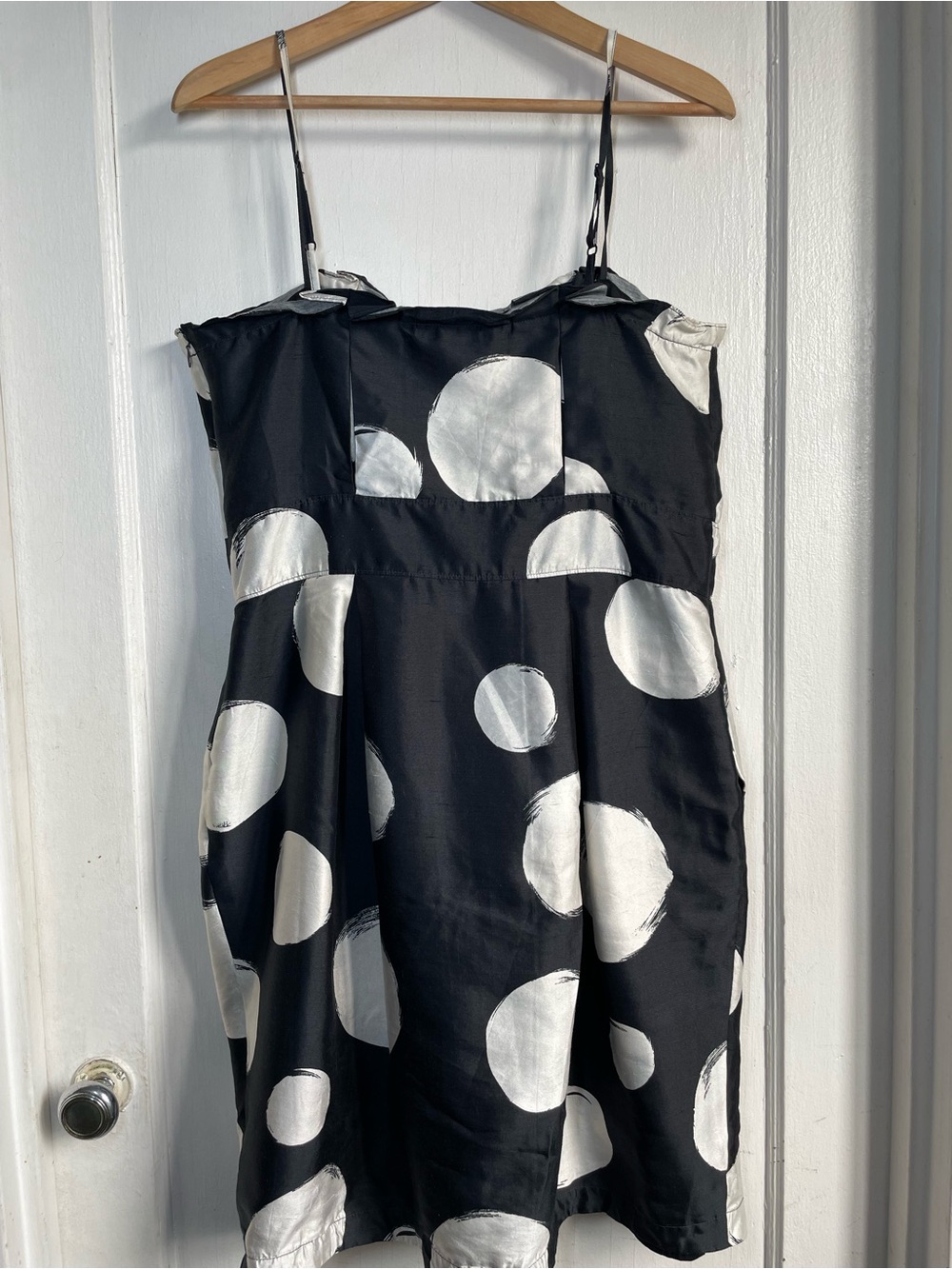 Club Monaco Silk Blend Polka Dot Dress Size 12 Black White Cocktail Party - Picture 4 of 10